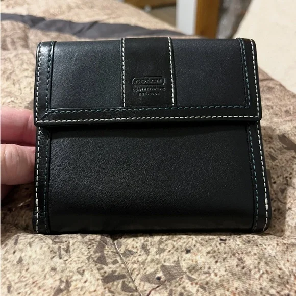 EUC VINTAGE LEATHER COACH WALLET 5x3 - Picture 2 of 12